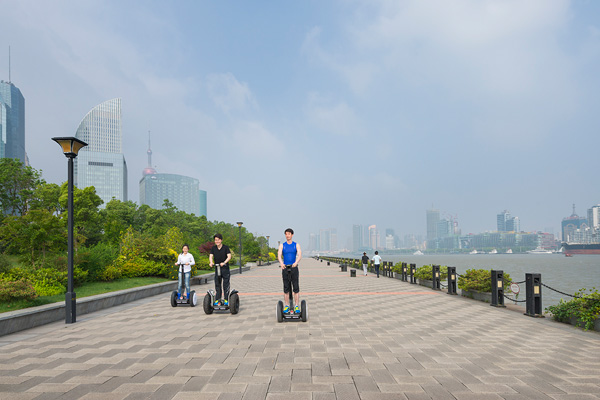 上海浦東文華東方酒店推出Segway靈動(dòng)車駕駛體驗(yàn)