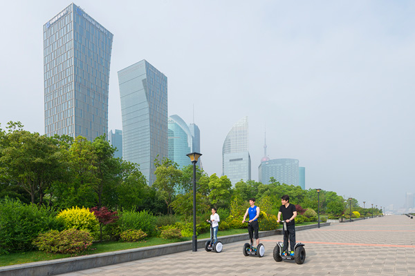 上海浦東文華東方酒店推出Segway靈動(dòng)車駕駛體驗(yàn)