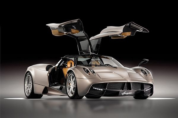 Pagani Huayra 開(kāi)啟北美銷售首部曲