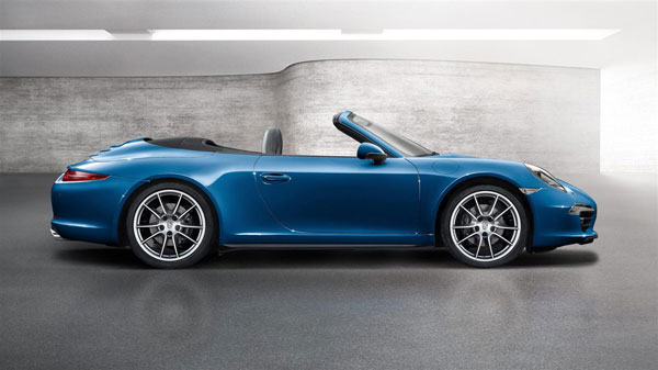 保時捷911 Carrera 4 Cabriolet 動感而優(yōu)雅