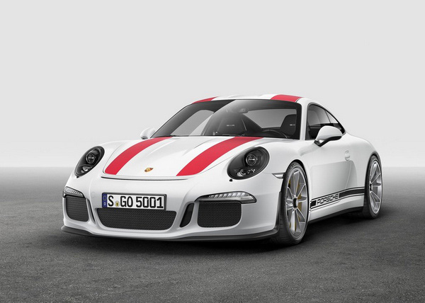 保時捷911 R 于日內(nèi)瓦車展正式發(fā)布