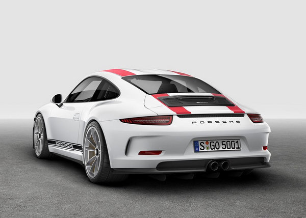 保時捷911 R 于日內(nèi)瓦車展正式發(fā)布