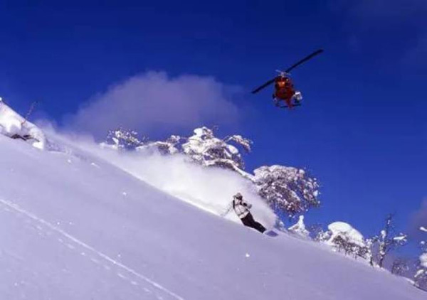 春節(jié)去哪兒？極致奢華滑雪天堂谷雪維爾，絕美雪地開(kāi)啟活力新年！