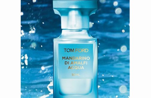 跟著TOM FORD“穿”上私人海島香，沉醉于夏日陽光??！