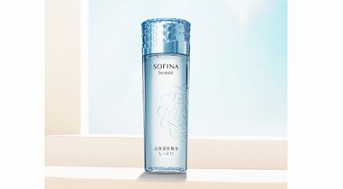 大油田難有精致妝？SOFINA 蘇菲娜的夏日持妝好物來襲