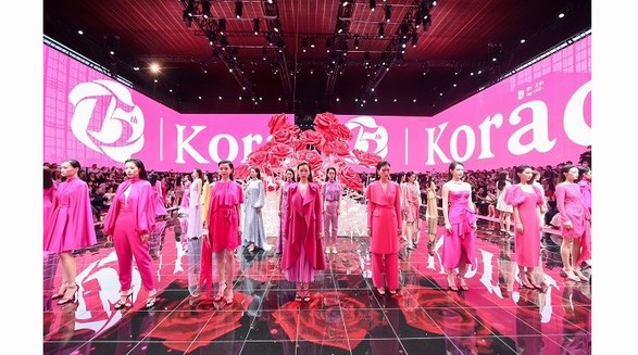 Koradior15周年，攜手佟麗婭李菲兒宣璐開(kāi)啟「玫瑰人生」主題大秀