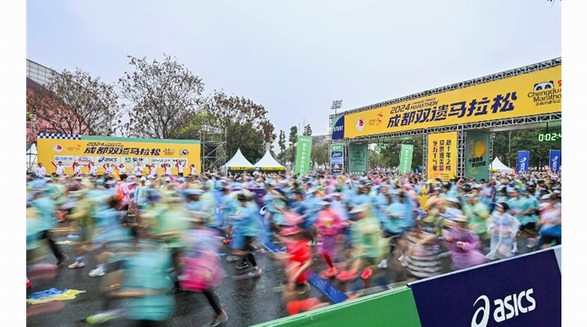 2024成都雙遺馬拉松圓滿完賽，ASICS亞瑟士多方位助力跑者跑出向心力