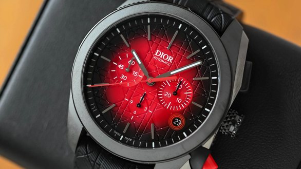 迪奧Dior Chiffre Rouge 計時碼表,打破“時尚手表”的標(biāo)簽